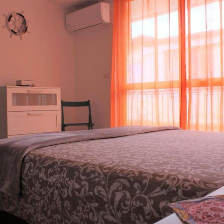 Casa Peppino Apartment Летояни Екстериор снимка