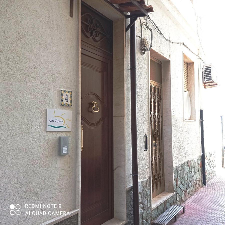 Casa Peppino Apartment Летояни Екстериор снимка