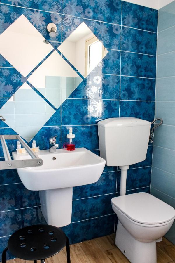 Casa Peppino Apartment Летояни Екстериор снимка