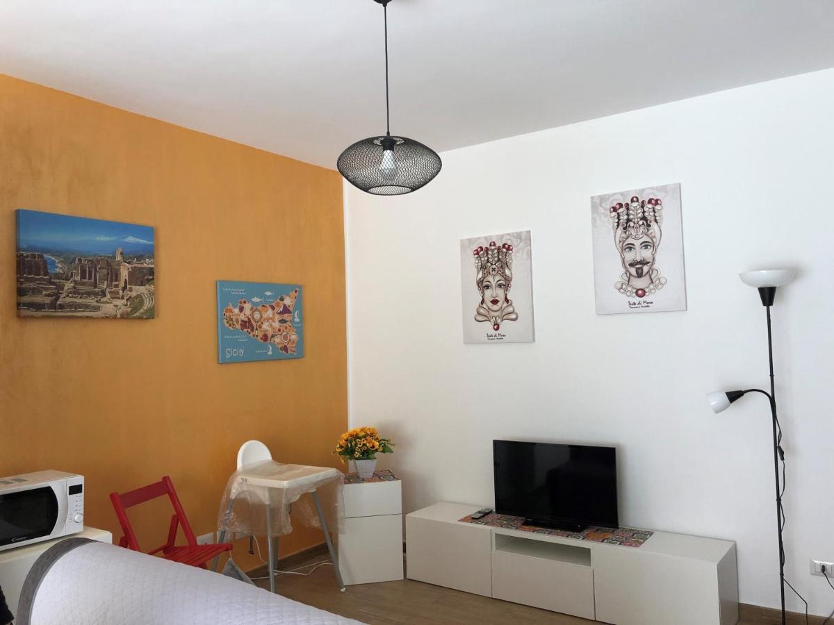 Casa Peppino Apartment Летояни Екстериор снимка